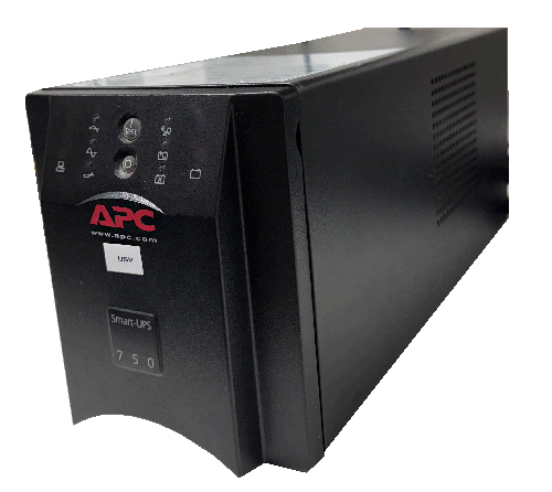 Freigestellte APC Smart-UPS 750